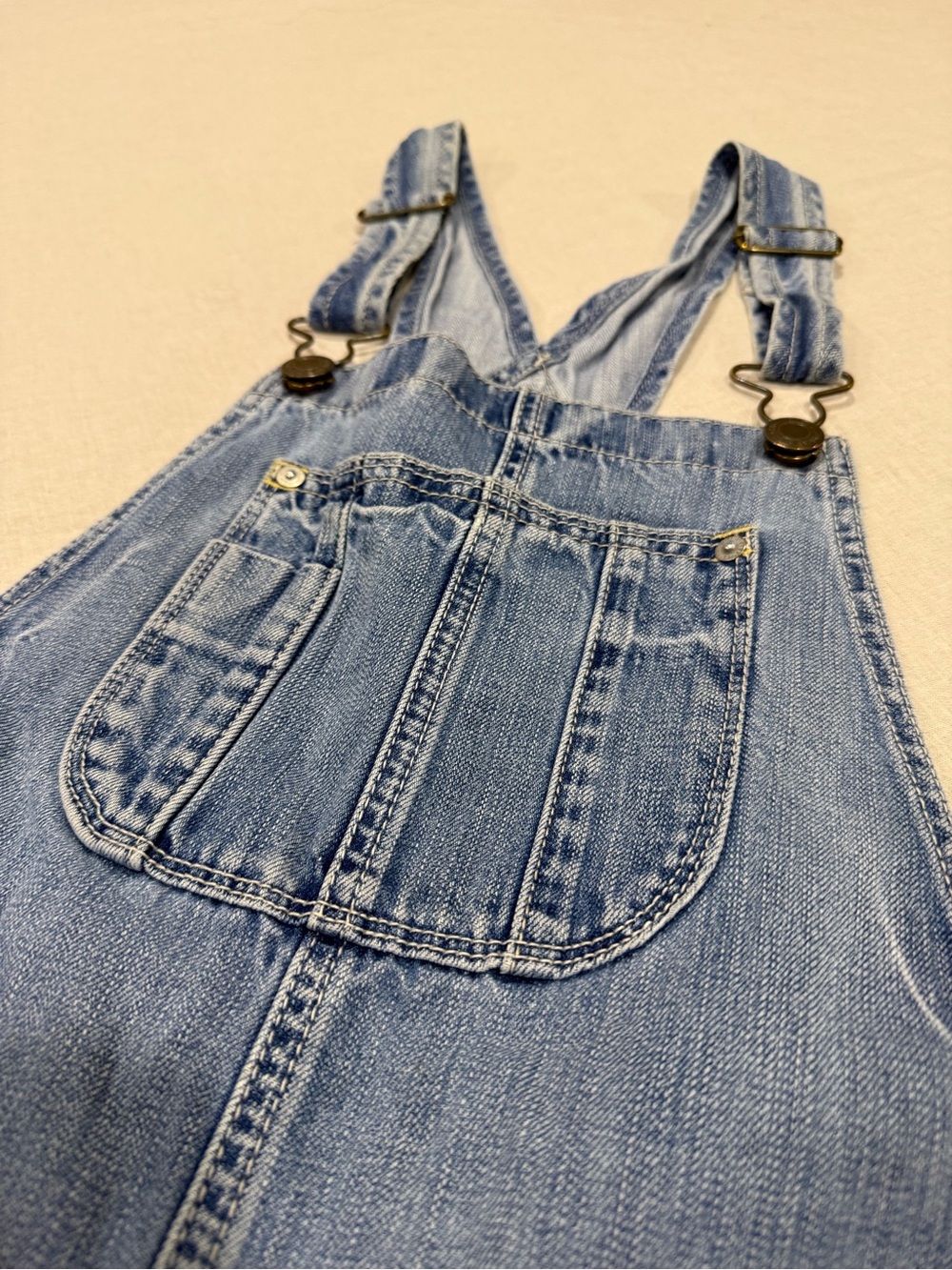 American Eagle Outfitters Denim Short Overalls Light Wash Raw Hem Women’s Medium - Picture 8 of 11